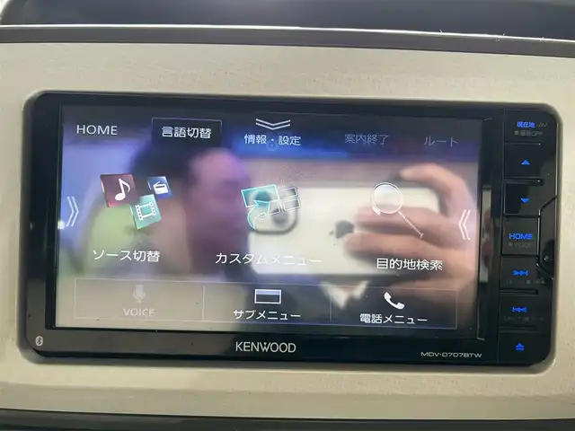 ダイハツ ムーヴ キャンバス G メイクアップ リミテッド　SAⅢ 愛知県 2020(令2)年 2.4万km パールホワイトⅢ/ナチュラルベージュマイカメタリック 2トーン エンジンスタートボタン/純正ナビ（フルセグTV/Bluetooth/DVD）/衝突軽減システム/横滑り防止装置/Wエアバック/車外カメラ（全方位・バック）/LEDライト/オートマチックハイビーム/社外フロアマット