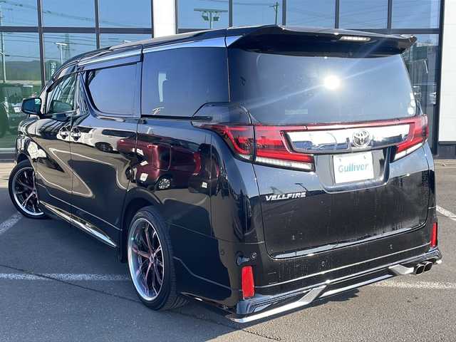 トヨタ ヴェルファイア Z Gエディション 道東・釧路十勝 2017(平29)年 7.2万km ブラック ・モデリスタフルエアロ/・4WD/・純正10インチナビ(AM/FM/CD/DVD/BT/AUX/USB/フルセグ)/・JBLサウンド/・両側パワースライドドア/・パワーシート(メモリー付き)/・ステアリングヒーター/・パーキングアシスト/・ドアバイザー/・ビルドインETC/・レザーシート/・アルパインドラレコ一体型デジタルインナーミラー/・コーナーセンサー/・LEDヘッドライト/・フォグライト/・シーケンシャルウィンカー/・パワーバックドア/・ABS/・横滑り防止/・レーンキープアシスト/・オートライト/・盗難防止/・衝突軽減ブレーキ/・カーテンエアバック/・社外20インチアルミホイール