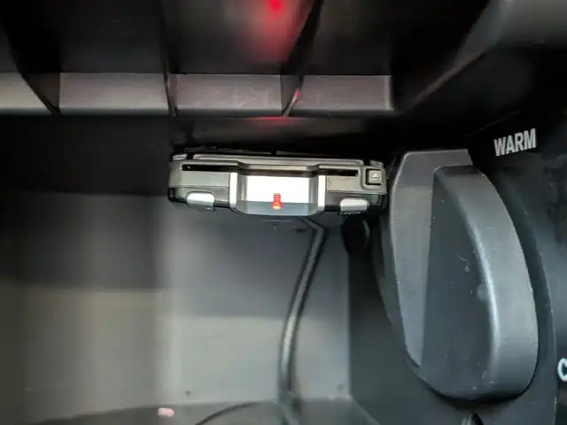 日産 エクストレイル 20X 福井県 2012(平24)年 13.7万km ブリリアントホワイトパール ４WD/純正メモリナビ/AM/FM/フルセグ/BT/CD/DVD/バックカメラ/横滑り防止装置/盗難防止装置/寒冷地仕様/前後ドライブレコーダー/ETC/全席シートヒーター/フロントシート防水加工/ダブルエアバッグ/純正フロアマット/純正17インチAW/キセノンヘッドライト/Fフォグ/スマートキー