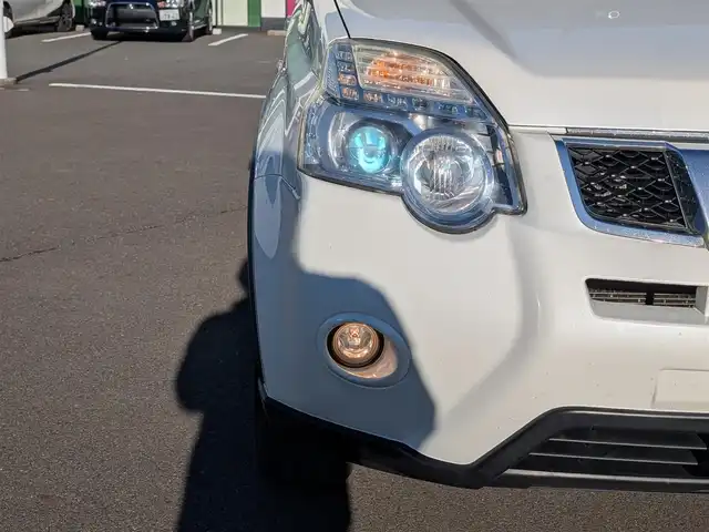 日産 エクストレイル 20X 福井県 2012(平24)年 13.7万km ブリリアントホワイトパール ４WD/純正メモリナビ/AM/FM/フルセグ/BT/CD/DVD/バックカメラ/横滑り防止装置/盗難防止装置/寒冷地仕様/前後ドライブレコーダー/ETC/全席シートヒーター/フロントシート防水加工/ダブルエアバッグ/純正フロアマット/純正17インチAW/キセノンヘッドライト/Fフォグ/スマートキー