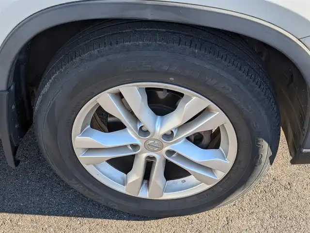 日産 エクストレイル 20X 福井県 2012(平24)年 13.7万km ブリリアントホワイトパール ４WD/純正メモリナビ/AM/FM/フルセグ/BT/CD/DVD/バックカメラ/横滑り防止装置/盗難防止装置/寒冷地仕様/前後ドライブレコーダー/ETC/全席シートヒーター/フロントシート防水加工/ダブルエアバッグ/純正フロアマット/純正17インチAW/キセノンヘッドライト/Fフォグ/スマートキー