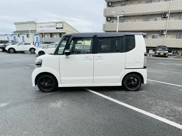 車両画像16