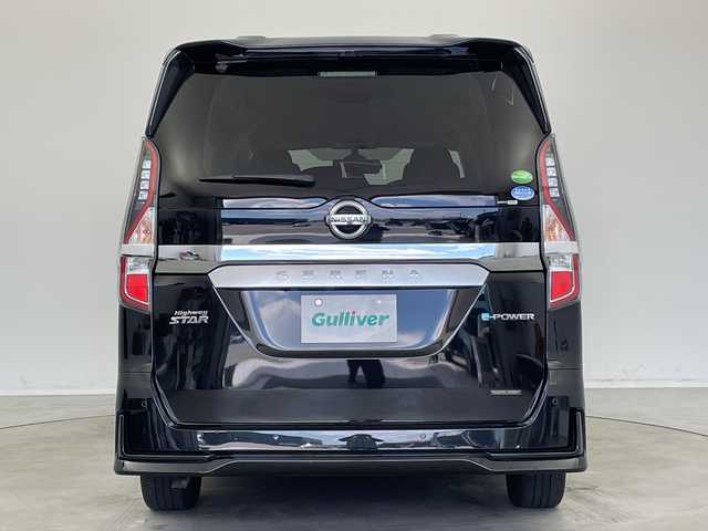 日産 セレナ e－パワー ハイウェイスター V 新潟県 2021(令3)年 5.3万km ダイヤモンドブラック 純正大画面メモリーナビ/CD/DVD/USB/HDMI/Bluetooth/SD/フルセグTV/アラウンドビューモニター/両側パワースライドドア/プロパイロット/車線逸脱防止支援システム/アラウンドビューモニター/インテリジェントルームミラー/インテリジェントパーキングアシスト/オートブレーキホールド/LEDオートヘッドライト/ハイビームアシスト/シートヒーター/ステアリングヒーター/革ステアリング/純正16インチアルミホイール/純正フロアマット/ドアバイザー/スマートキー/プッシュスタート/純正ドライブレコーダー/ビルトインETC
