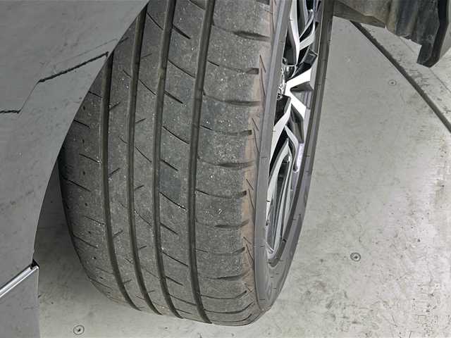 トヨタ ヴェルファイア Z Gエディション 宮城県 2018(平30)年 2.7万km ブラック モデリスタフルエアロ/トヨタセーフティセンス/・プリクラッシュセーフティ/・レーダークルーズコントロール/・レーンキープアシスト/・オートマチックハイビーム/デジタルインナーミラー/三眼LEDヘッドライト/シーケンシャルランプ/純正12型フリップダウンモニター/純正10型ナビ/・CD.DVD.SD.Bluetooth/フルセグTV（走行中視聴可能）/バックモニター/両側パワースライドドア/電動リアゲート/レザーシート/・パワーシート（1/2列目）/・シートヒーター（前席）/・シートベンチレーション（前席）/ビルトインETC2.0/AC100V充電/ステアリングヒーター/革巻きステアリング/ステアリングリモコン/プッシュスタート/スマートキー/純正18インチアルミホイール/純正フロアマット/後席ロールサンシェード