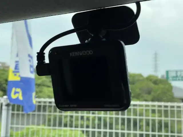 トヨタ タンク G S 兵庫県 2017(平29)年 8.3万km マゼンタベリーマイカM (株)IDOMが運営する【じしゃロン神戸名谷店】の自社ローン専用車両になりますこちらは現金またはオートローンご利用時の価格です。自社ローンご希望の方は別途その旨お申付け下さい/SDナビ　パナソニック/車外カメラ　後方/両側パワースライドドア/ETC車載器/クルーズコントロール/衝突回避支援ブレーキ機能/衝突警報機能/車線逸脱警報機能/誤発進抑制制御機能/先行車発信お知らせ機能/ステアリングスイッチ/マルチインフォメイションディスプレイ/オートエアコン/ステップランプ/スマートキー/SRSエアバック（運転席・助手席）