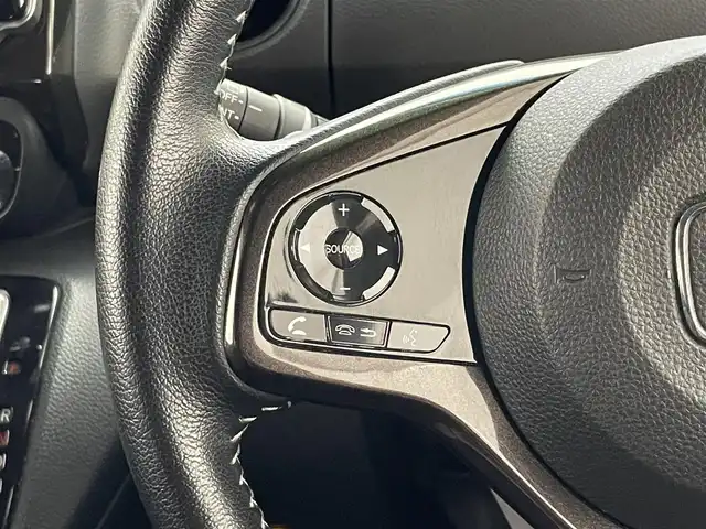ホンダ Ｎ ＢＯＸ カスタム G L ターボ ホンダセンシング 愛知県 2019(令1)年 7.7万km クリスタルブラックパール 純正ナビ　フルセグＴＶ　バックカメラ　両側パワスラ　ハーフレザーシート　パドルシフト　ホンダセンシング　衝突軽減　追従クルコン　ＬＥＤオートライト　フォグランプ　リヤパーキングセンサー　ＥＴＣ　禁煙車