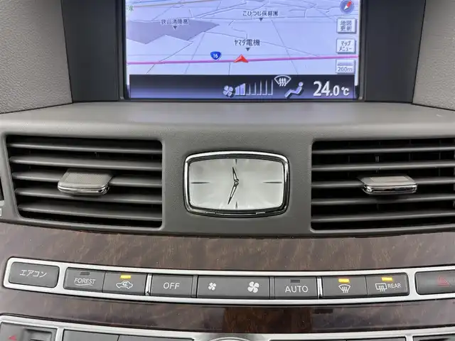 日産 フーガ ハイブリッド 埼玉県 2015(平27)年 3.8万km スーパーブラック 純正ナビ(フルセグ/CD/AM/FM)/ビルトインETC/前方ドライブレコーダー/アラウンドビューモニター/シートメモリー/パワーシートD+N席/純正アルミホイール１８インチ/レーダークルーズコントロール/コーナーセンサー前後/ＬＥＤヘッドライト/プッシュスタート/スマートキー/フロアマット純正