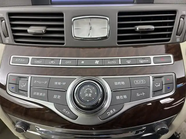 日産 フーガ ハイブリッド 埼玉県 2015(平27)年 3.8万km スーパーブラック 純正ナビ(フルセグ/CD/AM/FM)/ビルトインETC/前方ドライブレコーダー/アラウンドビューモニター/シートメモリー/パワーシートD+N席/純正アルミホイール１８インチ/レーダークルーズコントロール/コーナーセンサー前後/ＬＥＤヘッドライト/プッシュスタート/スマートキー/フロアマット純正