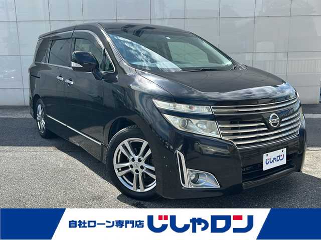 日産 エルグランド 250ハイウェイスター 埼玉県 2012(平24)年 10.4万km ファントムブラック (株)IDOMが運営する【じしゃロン熊谷店】の自社ローン専用車両になりますこちらは現金またはオートローンご利用時の価格です。自社ローンご希望の方は別途その旨お申付け下さい/純正SDナビ/（フルセグTV/Bluetooth/AM/FM/CD/DVD/AUX)/バックカメラ/ETC/両側パワースライドドア/ロールサンシェード/オットマン/プッシュスタート/スマートキースペアキー×1/純正ドアバイザー/LEDオートヘッドライト/車両・ナビ取扱説明書/保証書