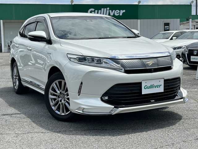 トヨタ ハリアー ハイブリッド プログレス メタル&レザーP 千葉県 2017(平29)年 5.3万km ホワイトパールクリスタルシャイン TRDエアロ/サンルーフ/JBLプレミアムサウンド/黒革シート/パノラミックビューカメラ/純正ナビ【510306】/・CD/DVD/MSV/Blu-ray/Bluetooth/フルセグ/トヨタセーフティーセンス/・プリクラッシュセーフティー/・レーンディパーチャーアラート/・インテリジェントクリアランスソナー/・オートマチックハイビーム/・アダプティブクルーズコントロール/前席パワーシート/前席シートヒーター/前席シートベンチレーション/パワーバックドア/スマートキー/前後コーナーセンサー/ウッドコンビステアリング/純正LEDヘッドライト/フォグランプ/純正18インチアルミホイール/純正ドライブレコーダー【DRT-H66A】/ビルトインETC/ドアバイザー/サイド＆カーテンエアバッグ