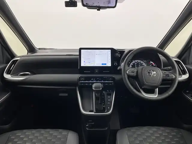 トヨタ ヴォクシー S－Z 群馬県 2024(令6)年 0.1万km アティチュードブラックマイカ 純正１０．５型ナビ 純正13.2型後席モニター 全周囲カメラ　快適利便　モデリスタエアロ　両側電動スライドドア　電動リアゲート　衝突被害軽減ブレーキ シートヒーター　前後ドラレコ　ＥＴＣ２．０　禁煙
