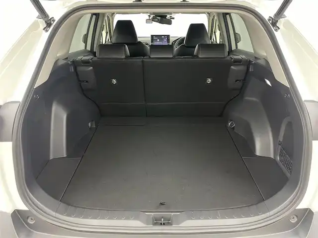 トヨタ ＲＡＶ４ ハイブリッドG 岡山県 2022(令4)年 2.9万km ホワイトパールクリスタルシャイン 純正９インチディスプレイオーディオ/（BT/USB/Carplay/IPod)/衝突軽減ブレーキ/全周囲カメラ/追従型クルーズコントロール/レーンキープアシスト/踏み間違い防止/コーナーセンサー/ブラインドスポットモニター/モデリスタ（前・横・後下）/ルーフレール/シートヒーター(運転席・助手席）/エアシート（運転席・助手席）/電動リアゲート/ステアリングヒーター/ドライブレコーダー（前・後）/パワーシート/電動リアゲート/ＬＥＤヘッドライト/オートハイビーム/オートライト/フォグランプ/プッシュスタート/ビルトインＥＴＣ/スマートキー×1/アイドリングストップ/純正フロアマット/純正18インチAW/ISOFIX/ステアリングスイッチ/チルトステアリング/シートリフター/ウインカーミラー/ドアバイザー/新車保証書/取扱説明書/スペアキー×１