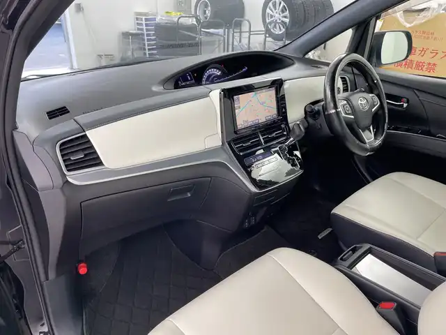 トヨタ エスティマ アエラス スマート 道央・札幌 2016(平28)年 6.3万km スパークリングブラックパールクリスタルシャイン トヨタセーフティーセンス/・衝突軽減ブレーキ/・クリアランスソナー/・車線逸脱/・横滑り防止/・クルーズコントロール/・オートライト/・オートマチックハイビーム/純正9インチナビ/・AM/FM/SD/MSV/・フルセグTV/ CD/DVD/・Bluetooth/LEDヘッドライト/両側電動スライドドア/パワーバックドア/４WD/純正ビルトインETC/前席シートヒーター/純正フロアマット/純正ドアバイザー/純正18インチアルミホイール/プッシュスタート/スマートキー