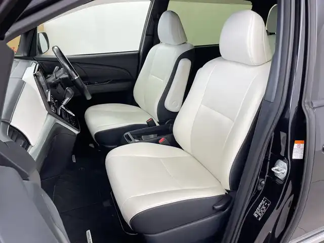 トヨタ エスティマ アエラス スマート 道央・札幌 2016(平28)年 6.3万km スパークリングブラックパールクリスタルシャイン トヨタセーフティーセンス/・衝突軽減ブレーキ/・クリアランスソナー/・車線逸脱/・横滑り防止/・クルーズコントロール/・オートライト/・オートマチックハイビーム/純正9インチナビ/・AM/FM/SD/MSV/・フルセグTV/ CD/DVD/・Bluetooth/LEDヘッドライト/両側電動スライドドア/パワーバックドア/４WD/純正ビルトインETC/前席シートヒーター/純正フロアマット/純正ドアバイザー/純正18インチアルミホイール/プッシュスタート/スマートキー