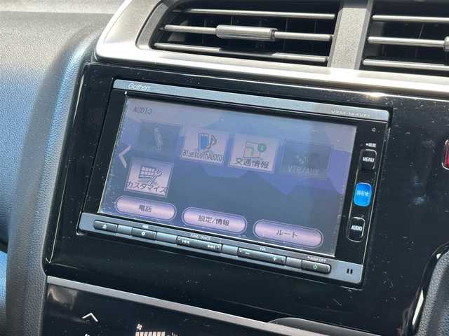 ホンダ フィット 13G Fパッケージ 静岡県 2016(平28)年 5.3万km クリスタルブラックパール Ｆパッケージ/純正ＧＡＴＨＥＲＳナビ/ＴＶ/バックカメラ/ＥＴＣ/プッシュスタート/スマートキー/ＬＥＤヘッドライト/電動格納ミラー/オートリトラミラー/盗難防止装置/純正フロアマット/ドアバイザー/アームレスト