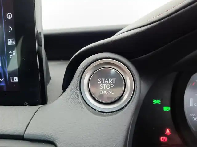 レクサス ＩＳ 350 Fスポーツ 愛知県 2022(令4)年 3.1万km ホワイトノーヴァガラスフレーク 純正12.3インチナビ/(CD/DVD/フルセグTV/Bluetooth)/・パノラミックビューモニター/・レクサスセーフティシステム/・レーンキープアシスト/・プリクラッシュセーフティ/・レーダークルーズコントロール/・オートマチックハイビーム/・ブラインドスポットモニター/・クリアランスソナー/・ETC/・ドライブレコーダー/・レザーシート/・シートヒーター/・パワーシート/・ハンドルヒーター/・純正フロアマット/・純正19インチアルミホイール/・パドルシフト/・