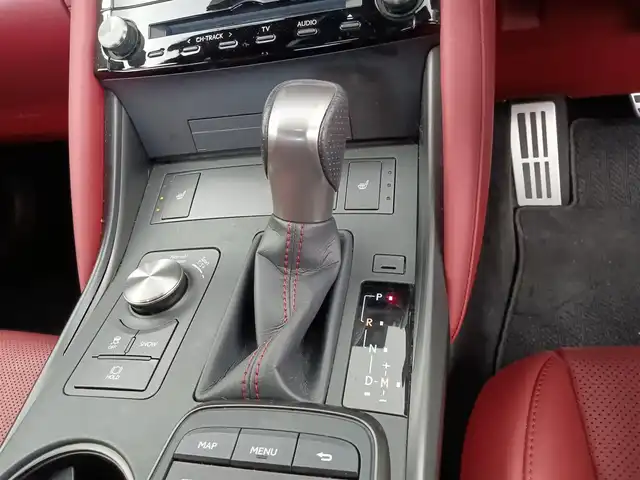 レクサス ＩＳ 350 Fスポーツ 愛知県 2022(令4)年 3.1万km ホワイトノーヴァガラスフレーク 純正12.3インチナビ/(CD/DVD/フルセグTV/Bluetooth)/・パノラミックビューモニター/・レクサスセーフティシステム/・レーンキープアシスト/・プリクラッシュセーフティ/・レーダークルーズコントロール/・オートマチックハイビーム/・ブラインドスポットモニター/・クリアランスソナー/・ETC/・ドライブレコーダー/・レザーシート/・シートヒーター/・パワーシート/・ハンドルヒーター/・純正フロアマット/・純正19インチアルミホイール/・パドルシフト/・