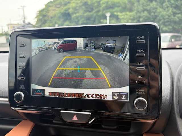 トヨタ ヤリス X 大阪府 2020(令2)年 2万km ホワイトパールクリスタルシャイン 純正8型Tconnectナビ/バックカメラ/フルセグ/トヨタセーフティセンス/ドライブレコーダー/ステアリングスイッチ/カーテンエアバック/ドアバイザー/電動格納ミラー/プッシュスタート/スマートキー