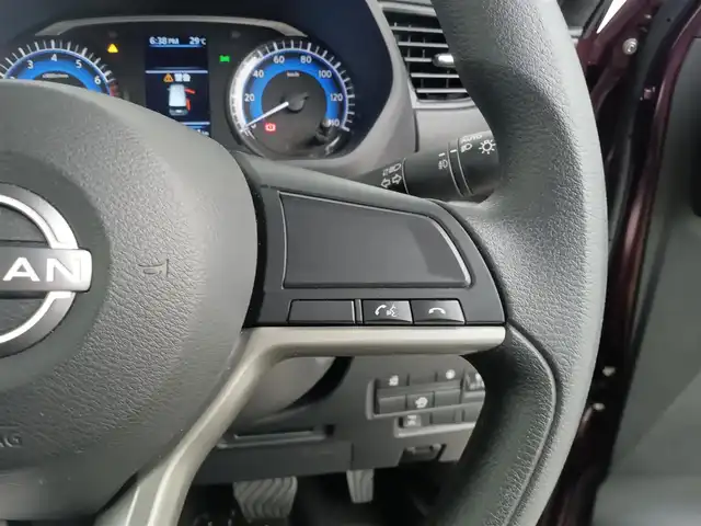 日産 ルークス ハイウェイスター X 愛知県 2023(令5)年 1.3万km パープルＭ エマージェンシーブレーキ/・車線逸脱警報システム/・先行車発進システム/・クリアランスソナー/・標識認識機能/・先行車発進お知らせ機/・車線逸脱警報能/純正ディスプレイオーディオ/（Bluetooth/AppleCarPlay）/全方位カメラ/純正ドライブレコーダー（ナビ連動・フロント・インカメラ）/片側パワースライドドア/純正LEDライト/純正フロアマット/純正AW/オートライト/オートマチックハイビーム/ETC/ロールサンシェード/ドアバザー/スマートキー