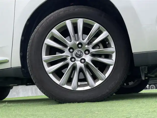 トヨタ ハリアー プレミアム 香川県 2018(平30)年 5.2万km ホワイトパールクリスタルシャイン トヨタセーフティーセンス/→衝突軽減ブレーキ/→レーダークルーズコントロール/→レーンディパーチャーアラート/→オートマチックハイビーム/ECLIPSE7インチナビ/→DVD/CD/→フルセグTV/→Bluetooth/パワーバックドア/バックカメラ/ハーフレザーシート/革巻きステアリング/ステアリングリモコン/電動格納ウィンカーミラー/PWオールオート/ETC/プッシュスタート/バイザー/ISOFIX