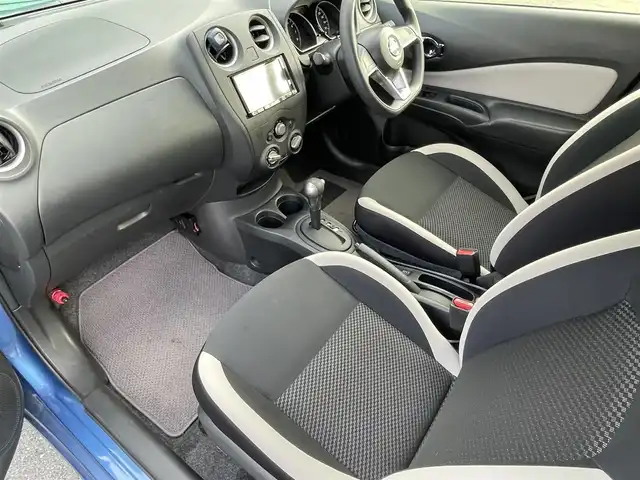 日産 ノート X FOUR 長野県 2018(平30)年 5.8万km シャイニングブルー 4WD/社外ナビ/・Bluetooth/CD/DVD/バックカメラ/社外ETC/社外フロアマット/社外14インチAW/LEDオートライト/スペアキー1本/スマートキー/電格ミラー/取り扱い説明書/保証書