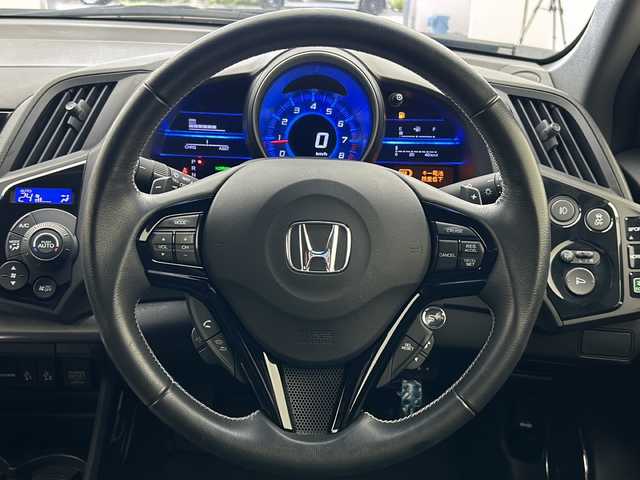 ホンダ ＣＲ－Ｚ αファイナルレーベル 宮城県 2016(平28)年 5.2万km スマートブラック シティブレーキアクティブシステム/純正SDナビ/バックカメラ/フルセグTV/Bluetoothオーディオ/クルーズコントロール/ビルトインETC/パドルシフト/電子パーキング/純正マット/純正ドライブレコーダー/LEDヘッドライト/オートライト/保証書/専用コンビシート/純正17インチ軽量アルミホイール /プレミアムペダル/煙車