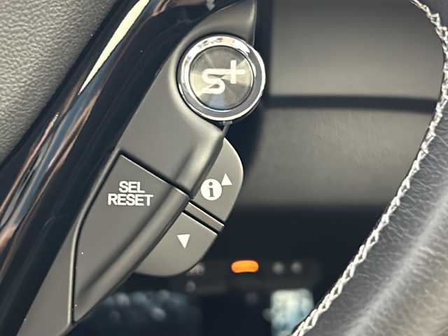 ホンダ ＣＲ－Ｚ αファイナルレーベル 宮城県 2016(平28)年 5.2万km スマートブラック シティブレーキアクティブシステム/純正SDナビ/バックカメラ/フルセグTV/Bluetoothオーディオ/クルーズコントロール/ビルトインETC/パドルシフト/電子パーキング/純正マット/純正ドライブレコーダー/LEDヘッドライト/オートライト/保証書/専用コンビシート/純正17インチ軽量アルミホイール /プレミアムペダル/煙車