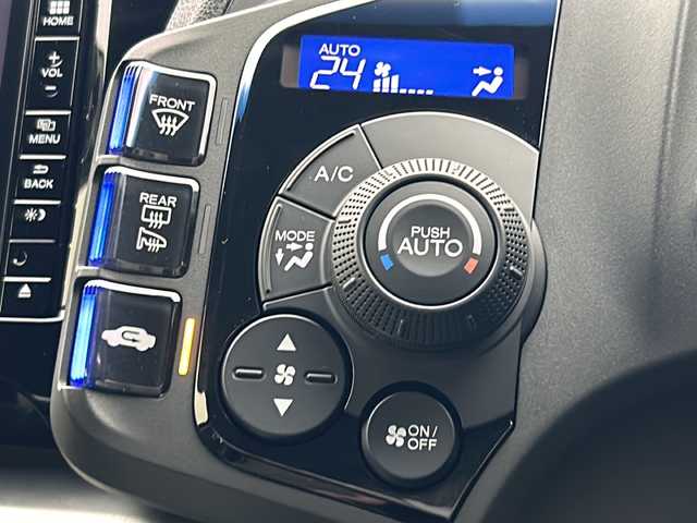 ホンダ ＣＲ－Ｚ αファイナルレーベル 宮城県 2016(平28)年 5.2万km スマートブラック シティブレーキアクティブシステム/純正SDナビ/バックカメラ/フルセグTV/Bluetoothオーディオ/クルーズコントロール/ビルトインETC/パドルシフト/電子パーキング/純正マット/純正ドライブレコーダー/LEDヘッドライト/オートライト/保証書/専用コンビシート/純正17インチ軽量アルミホイール /プレミアムペダル/煙車