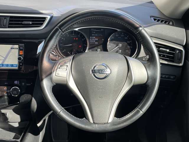 日産 エクストレイル 20X エマージェンシーブレーキ 愛知県 2013(平25)年 6.8万km ダイヤモンドブラック 純正ナビ/シートヒーター/バックカメラ/コーナーセンサー/純正アルミホイール/ルーフレール/LEDヘッドライト/オートライト/ETC/衝突軽減システム/フルセグ/CD DVD/Bluetooth/ステアリングスイッチ/スマートキー/プッシュスタート