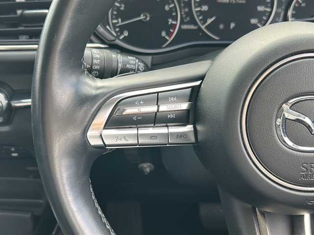 マツダ ＣＸ－３０ X Lパッケージ 広島県 2021(令3)年 6.8万km ソウルレッドクリスタルM 禁煙車/4WD/スーパーＵＶカットガラス（フロントドア）＋ＩＲカットガラス（フロントガラス／フロントドア）/ＣＤ／ＤＶＤプレーヤー＋地上デジタルＴＶチューナー（フルセグ）/３６０°セーフティパッケージ/・３６０°ビュー・モニター＋ドライバー・モニタリング/ボーズサウンドシステム（ＡＵＤＩＯＰＩＬＯＴ２＋Ｃｅｎｔｅｒｐｏｉｎｔ２）＋１２スピーカー/i-ACTIVSENSE/レーダークルーズコントロール/レーンキープアシストシステム/車線逸脱警報システム/AT誤発進抑制制御/BSM/コーナーセンサー/マツダコネクト（ナビSD無し）/・フルセグ/CD/DVD/Bluetooth/USB/HDMI/パドルシフト/革巻きステアリング/ステアリングスイッチ/パワーバックドア/パワーシート/シートメモリー/レザーシート/LEDヘッドライト/社外フロアマット/ETC/純正18インチアルミホイール