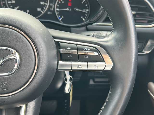 マツダ ＣＸ－３０ X Lパッケージ 広島県 2021(令3)年 6.8万km ソウルレッドクリスタルM 禁煙車/4WD/スーパーＵＶカットガラス（フロントドア）＋ＩＲカットガラス（フロントガラス／フロントドア）/ＣＤ／ＤＶＤプレーヤー＋地上デジタルＴＶチューナー（フルセグ）/３６０°セーフティパッケージ/・３６０°ビュー・モニター＋ドライバー・モニタリング/ボーズサウンドシステム（ＡＵＤＩＯＰＩＬＯＴ２＋Ｃｅｎｔｅｒｐｏｉｎｔ２）＋１２スピーカー/i-ACTIVSENSE/レーダークルーズコントロール/レーンキープアシストシステム/車線逸脱警報システム/AT誤発進抑制制御/BSM/コーナーセンサー/マツダコネクト（ナビSD無し）/・フルセグ/CD/DVD/Bluetooth/USB/HDMI/パドルシフト/革巻きステアリング/ステアリングスイッチ/パワーバックドア/パワーシート/シートメモリー/レザーシート/LEDヘッドライト/社外フロアマット/ETC/純正18インチアルミホイール