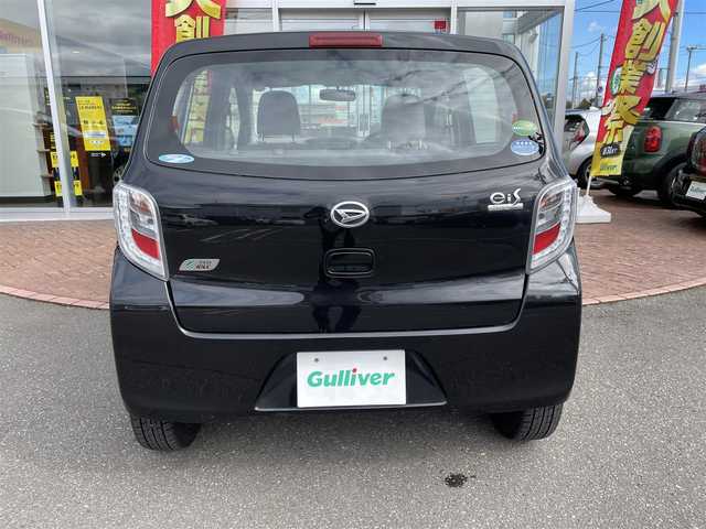 ダイハツ ミラ イース L スマートセレクションSA 道央・札幌 2014(平26)年 2万km ブラックマイカメタリック 登録時走行距離19729km/純正オーディオ（CD/FM/AM）/アイドリングストップ/リモコンキー/純正フロアマット/横滑り防止装置/盗難防止装置/衝突軽減ブレーキ/ヘッドライトレベライザー/社外レーダー探知機/バニティミラー/積込夏タイヤ/（社外AW/155/65/R14/14年製/溝4ｍｍ）