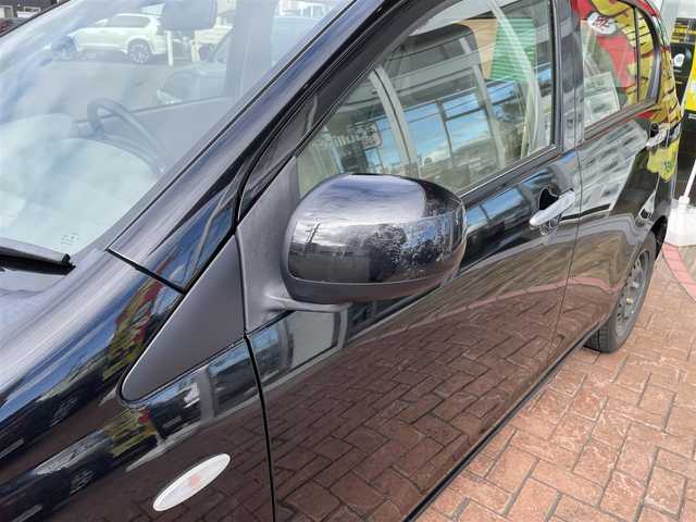 ダイハツ ミラ イース L スマートセレクションSA 道央・札幌 2014(平26)年 2万km ブラックマイカメタリック 登録時走行距離19729km/純正オーディオ（CD/FM/AM）/アイドリングストップ/リモコンキー/純正フロアマット/横滑り防止装置/盗難防止装置/衝突軽減ブレーキ/ヘッドライトレベライザー/社外レーダー探知機/バニティミラー/積込夏タイヤ/（社外AW/155/65/R14/14年製/溝4ｍｍ）