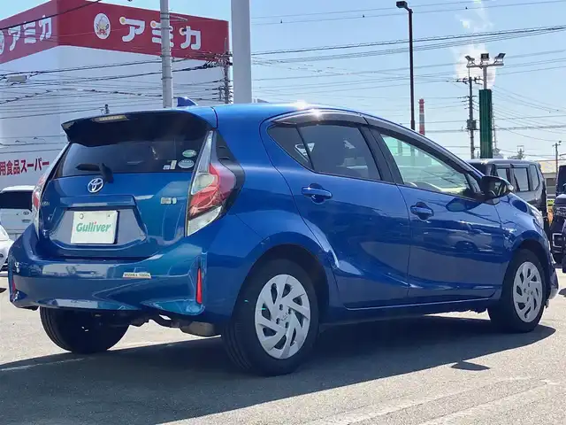 トヨタ アクア G 静岡県 2017(平29)年 5.2万km コバルトブルーメタリック 純正ナビ(CD/DVD/BT/フルセグ)/バックカメラ/ドライブレコーダー前後/ETC/エンジンスタートボタン/パワーステアリング/パワーウィンドウ/アイドリングストップ/オートエアコン/スマートキー/スペアキー１本/クルーズコントロール/純正フロアマット/布シート/ABS/横滑り防止装置/レーンキープアシスト/オートライト/オートマチックハイビーム/Wエアバッグ/衝突軽減システム