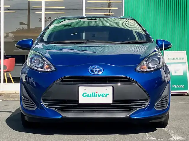 トヨタ アクア G 静岡県 2017(平29)年 5.2万km コバルトブルーメタリック 純正ナビ(CD/DVD/BT/フルセグ)/バックカメラ/ドライブレコーダー前後/ETC/エンジンスタートボタン/パワーステアリング/パワーウィンドウ/アイドリングストップ/オートエアコン/スマートキー/スペアキー１本/クルーズコントロール/純正フロアマット/布シート/ABS/横滑り防止装置/レーンキープアシスト/オートライト/オートマチックハイビーム/Wエアバッグ/衝突軽減システム