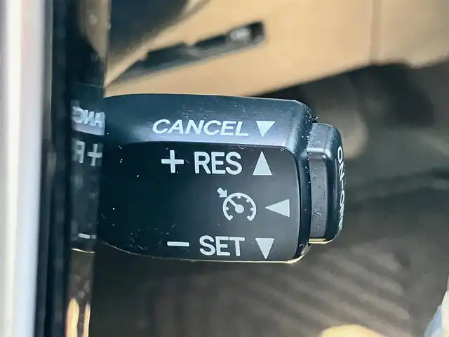 トヨタ アクア G 静岡県 2017(平29)年 5.2万km コバルトブルーメタリック 純正ナビ(CD/DVD/BT/フルセグ)/バックカメラ/ドライブレコーダー前後/ETC/エンジンスタートボタン/パワーステアリング/パワーウィンドウ/アイドリングストップ/オートエアコン/スマートキー/スペアキー１本/クルーズコントロール/純正フロアマット/布シート/ABS/横滑り防止装置/レーンキープアシスト/オートライト/オートマチックハイビーム/Wエアバッグ/衝突軽減システム