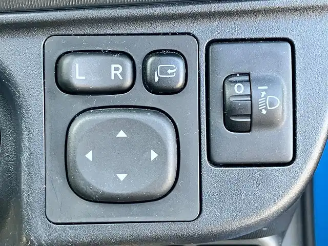 トヨタ アクア G 静岡県 2017(平29)年 5.2万km コバルトブルーメタリック 純正ナビ(CD/DVD/BT/フルセグ)/バックカメラ/ドライブレコーダー前後/ETC/エンジンスタートボタン/パワーステアリング/パワーウィンドウ/アイドリングストップ/オートエアコン/スマートキー/スペアキー１本/クルーズコントロール/純正フロアマット/布シート/ABS/横滑り防止装置/レーンキープアシスト/オートライト/オートマチックハイビーム/Wエアバッグ/衝突軽減システム