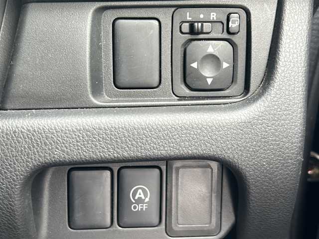 日産 デイズ ハイウェイスターG 岐阜県 2013(平25)年 6.4万km ブラック 登録時走行距離63862km/社外ＳＤナビ/フルセグＴＶ/全方位カメラ/社外フロアマット/社外アルミホイール/オートエアコン/プッシュスタート/スマートキー/スペアキー/ベンチシート/フルフラットシート/ＡＢＳ/横滑り防止装置/レーンキープアシスト/盗難防止装置/オートライト/ハロゲンヘッドライト/エアバッグ/衝突被害軽減システム