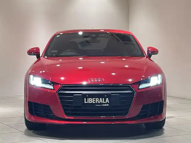 アウディ ＴＴクーペ 2．0 TFSI 愛知県 2016(平28)年 2.4万km ブリリアントレッド ブラックペイントＡＷ　/バーチャルコクピット　/ＭＭＩナビゲーション　/Ｂｌｕｅｔｏｏｔｈ　/バックカメラ　/フルセグＴＶ　/ＣＤ／ＤＶＤ　/クリアランスソナー　/ＥＴＣ　/社外レーダー　/ドライブレコーダー　/ＢＳＭ/クルーズコントロール/プッシュスタート/ウィンカーミラー/アイドリングストップ