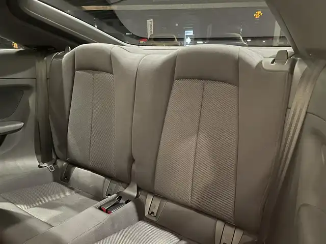 アウディ ＴＴクーペ 2．0 TFSI 愛知県 2016(平28)年 2.4万km ブリリアントレッド ブラックペイントＡＷ　/バーチャルコクピット　/ＭＭＩナビゲーション　/Ｂｌｕｅｔｏｏｔｈ　/バックカメラ　/フルセグＴＶ　/ＣＤ／ＤＶＤ　/クリアランスソナー　/ＥＴＣ　/社外レーダー　/ドライブレコーダー　/ＢＳＭ/クルーズコントロール/プッシュスタート/ウィンカーミラー/アイドリングストップ