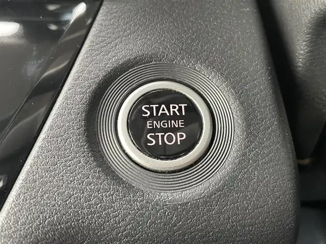 日産 ルークス ハイウェイスター Gターボ 熊本県 2021(令3)年 2.6万km ブラック 純正SDナビ/・Bluetooth/AM/FM/CD/DVD/ブルーレイ/フルセグTV/SD/ipod/ミュージックサーバー/プロパイロット/・エマージェンシーブレーキ/・車線逸脱警報/・車線逸脱防止支援/・先行車発進お知らせ機能/・道路標識認識機能/インテリジェントクルーズコントロール/バックカメラ/・全方位カメラ/・ふらつき警報/ドライブレコーダー/両側パワースライドドア/・ハンズフリーオートスライドドア/コーナーセンサー前後/盗難防止装置/オートマチックハイビーム/LEDヘッドライト/エアバッグダブル/ステアリングスイッチ/ウィンカーミラー/電動格納ミラー/シートヒーター/電子パーキングブレーキ/オートホールド/ロールサンシェード/スマートキー/プッシュスタートボタン/ETC/ＳＯＳボタン/純正ドアバイザー/純正フロアマット/純正アルミホイール