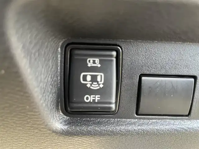 日産 ルークス ハイウェイスター Gターボ 熊本県 2021(令3)年 2.6万km ブラック 純正SDナビ/・Bluetooth/AM/FM/CD/DVD/ブルーレイ/フルセグTV/SD/ipod/ミュージックサーバー/プロパイロット/・エマージェンシーブレーキ/・車線逸脱警報/・車線逸脱防止支援/・先行車発進お知らせ機能/・道路標識認識機能/インテリジェントクルーズコントロール/バックカメラ/・全方位カメラ/・ふらつき警報/ドライブレコーダー/両側パワースライドドア/・ハンズフリーオートスライドドア/コーナーセンサー前後/盗難防止装置/オートマチックハイビーム/LEDヘッドライト/エアバッグダブル/ステアリングスイッチ/ウィンカーミラー/電動格納ミラー/シートヒーター/電子パーキングブレーキ/オートホールド/ロールサンシェード/スマートキー/プッシュスタートボタン/ETC/ＳＯＳボタン/純正ドアバイザー/純正フロアマット/純正アルミホイール