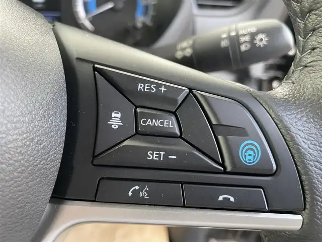 日産 ルークス ハイウェイスター Gターボ 熊本県 2021(令3)年 2.6万km ブラック 純正SDナビ/・Bluetooth/AM/FM/CD/DVD/ブルーレイ/フルセグTV/SD/ipod/ミュージックサーバー/プロパイロット/・エマージェンシーブレーキ/・車線逸脱警報/・車線逸脱防止支援/・先行車発進お知らせ機能/・道路標識認識機能/インテリジェントクルーズコントロール/バックカメラ/・全方位カメラ/・ふらつき警報/ドライブレコーダー/両側パワースライドドア/・ハンズフリーオートスライドドア/コーナーセンサー前後/盗難防止装置/オートマチックハイビーム/LEDヘッドライト/エアバッグダブル/ステアリングスイッチ/ウィンカーミラー/電動格納ミラー/シートヒーター/電子パーキングブレーキ/オートホールド/ロールサンシェード/スマートキー/プッシュスタートボタン/ETC/ＳＯＳボタン/純正ドアバイザー/純正フロアマット/純正アルミホイール