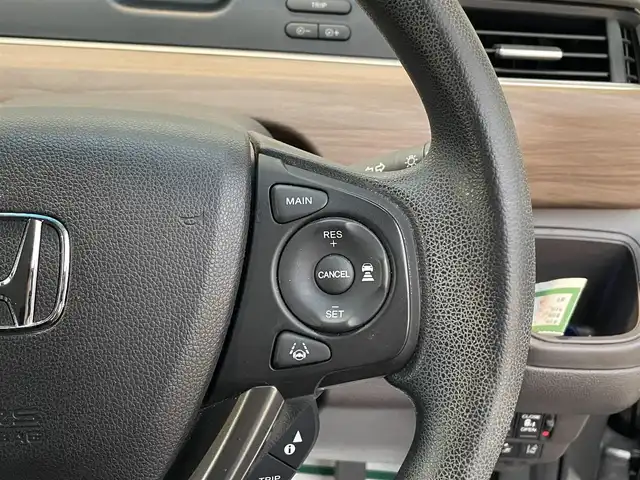 ホンダ フリード ハイブリット G ホンダセンシング 福岡県 2021(令3)年 4.9万km スーパープラチナグレーメタリック 純正7型SDナビ(フルセグTV/CD/DVD/BT)ホンダセンシングバックカメラ両側パワスラレーダークルコンETCUSB純正フロアマット純正LEDプッシュスタートスマートキースペアキー