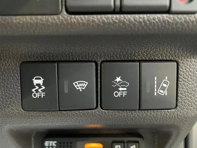 ホンダ フリード ハイブリット G ホンダセンシング 福岡県 2021(令3)年 4.9万km スーパープラチナグレーメタリック 純正7型SDナビ(フルセグTV/CD/DVD/BT)ホンダセンシングバックカメラ両側パワスラレーダークルコンETCUSB純正フロアマット純正LEDプッシュスタートスマートキースペアキー