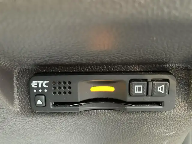 ホンダ フリード ハイブリット G ホンダセンシング 福岡県 2021(令3)年 4.9万km スーパープラチナグレーメタリック 純正7型SDナビ(フルセグTV/CD/DVD/BT)ホンダセンシングバックカメラ両側パワスラレーダークルコンETCUSB純正フロアマット純正LEDプッシュスタートスマートキースペアキー