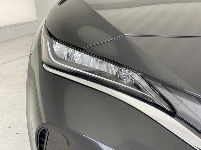 トヨタ ハリアー S 愛知県 2020(令2)年 3.7万km プレシャスブラックパール トヨタセーフティセンス/純正8型ディスプレイオーディオナビ/レーダークルーズコントロール/バックカメラ/コーナーセンサー/純正アルミホイール/LEDヘッドライト/インテリジェントミラー/オートマチックハイビーム/ETC/衝突軽減システム/Bluetooth/ステアリングスイッチ/スマートキー/プッシュスタート