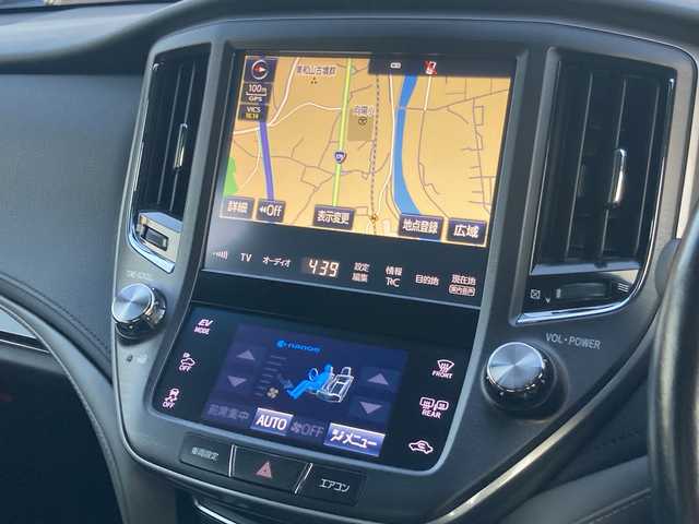 トヨタ クラウン ハイブリッド アスリートS J－フロンティア 岡山県 2017(平29)年 4.2万km ホワイトパールクリスタルシャイン 純正ナビ/フルセグTV、CD、DVD、Blu-ray、Bluetooth/AM、FM/全方位カメラ/純正ドライブレコーダー/ステアリングヒーター/前席シートヒーター/前席パワーシート/ビルトインETC/TVキャンセラー/ハーフレザーシート/リアロールサンシェード/トヨタセーフティセンス/・レーダークルーズコントロール/・レーンディパーチャーアラート/・プリクラッシュセーフティ/・オートハイビーム