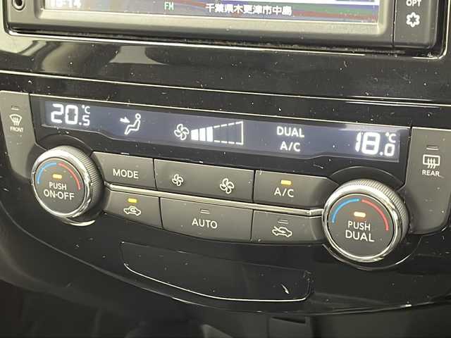 日産 エクストレイル 20Xi 千葉県 2018(平30)年 5.5万km ブリリアントホワイトパール 純正ナビ/・FM/AM CD SD BT USB フルセグTV/ワンオーナー/プロパイロット/衝突軽減ブレーキ/後側方車両検知警報/駐車支援/パワーバックドア/デジタルインナーミラー/アラウンドビューモニター/フルオートエアコン/電動パーキングブレーキ/オートブレーキホールド/ステアリングスイッチ/サングラスホルダー/ビルトインETC/ドライブレコーダー/合皮レザーシート/ＬＥＤヘッドライト/フォグランプ/ルーフレール/純正18インチアルミホイール/プッシュエンジンスタート/クリアランスソナー/後席用エアコン吹き出し口/純正フロアマット/電動格納ミラー/ウィンカーミラー/ドアバイザー