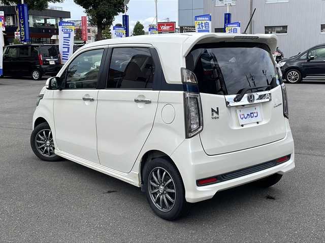 ホンダ Ｎ ＷＧＮ カスタム G ターボパッケージ 福井県 2014(平26)年 8.9万km プレミアムホワイトパール (株)IDOMが運営する【じしゃロン福井店】の自社ローン専用車両になりますこちらは現金またはオートローンご利用時の価格です。自社ローンご希望の方は別途その旨お申付け下さい/ターボ/純正ナビ/Bluetooth/フルセグTV/CD/DVD/バックカメラ/衝突被害軽減システム/アイドリングストップ/ハーフレザーシート/オートライト/フォグライト/純正アルミホイール/純正フロアマット/パドルシフト/プッシュスタート/スマートキー/スペアキー/取扱説明書